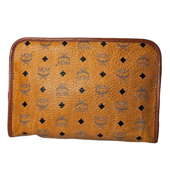 MCM CLUTCH - Picture 3 of 14